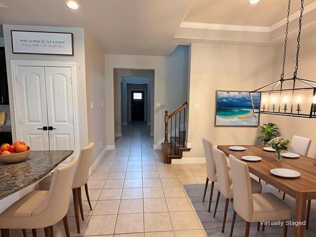 Building Photo - 5713 Zinnia Dr