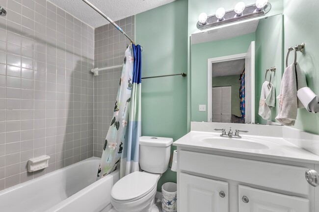 Building Photo - 7731 Falcon Rest Cir