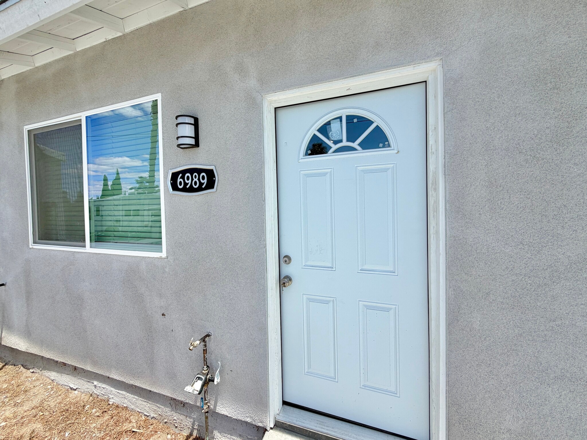 Building Photo - 6989 Del Rosa Ave