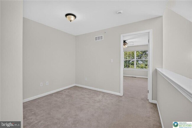 Building Photo - 5127 Dogwood Trail