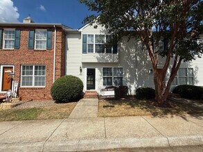 Building Photo - 3 Bedroom Townhouse in Campbell County