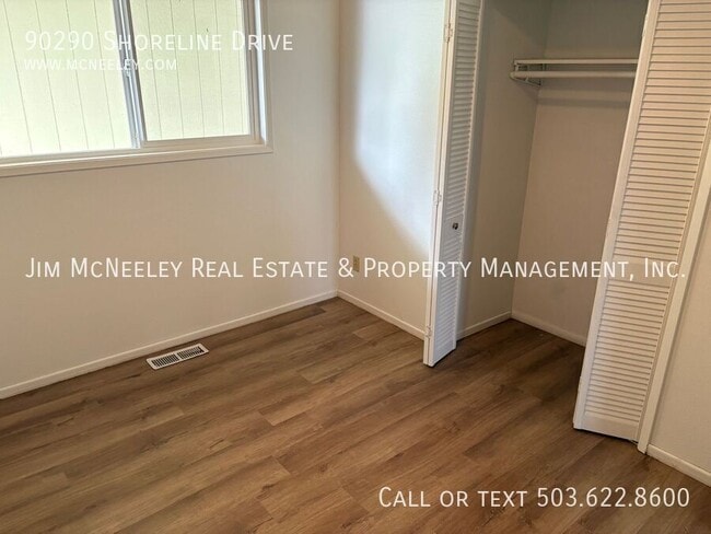 Building Photo - 90290 Shoreline Dr