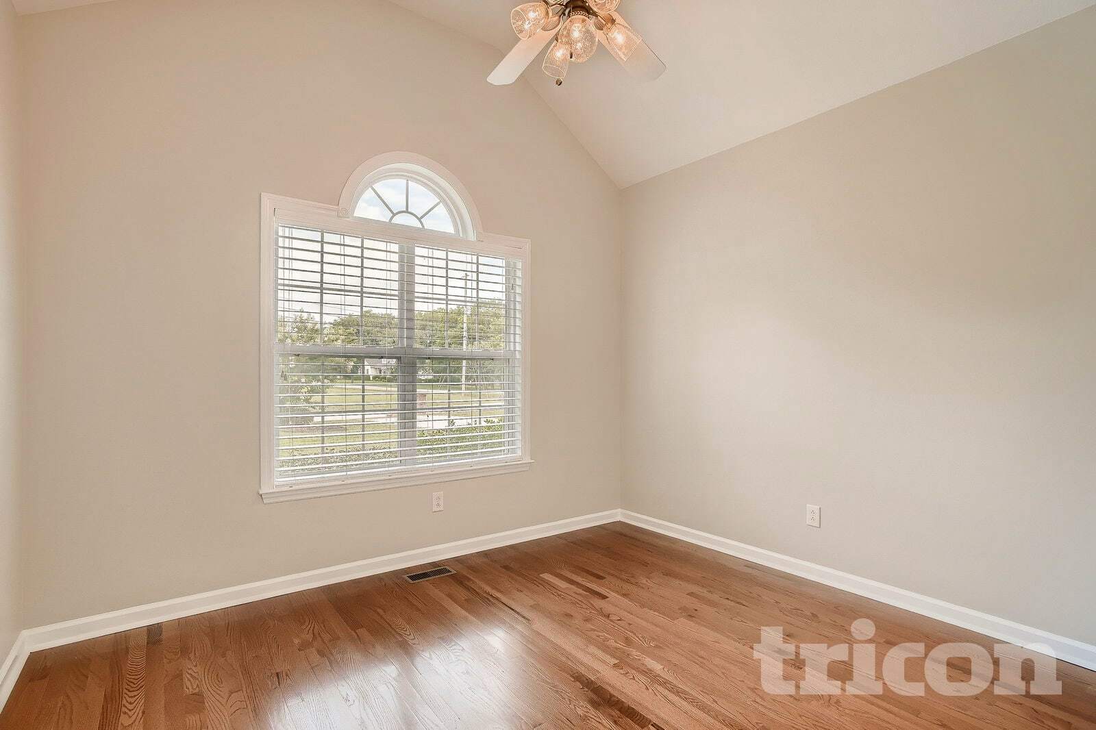 Building Photo - 207 Towbridge Dr