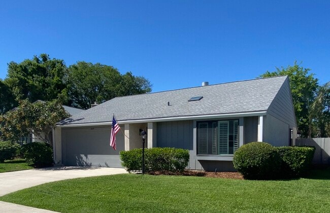 Building Photo - 2417 Brittany Ct
