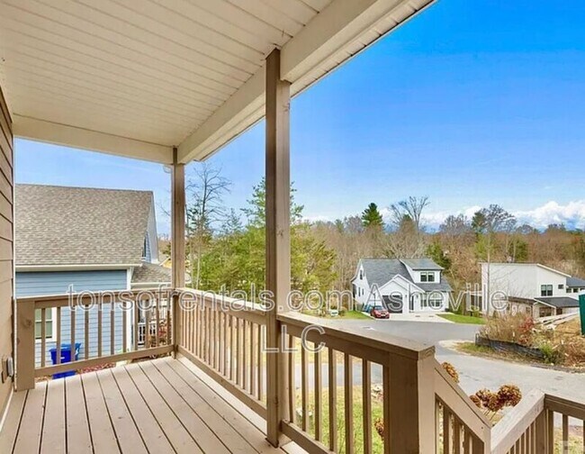 Building Photo - 7 Berry Crst Ln