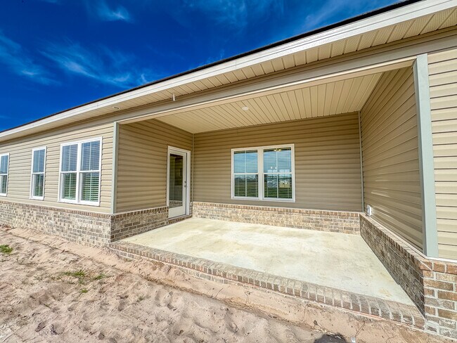 Building Photo - 310 Parkersburg Ln