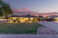 Building Photo - 1422 W Orange Dr
