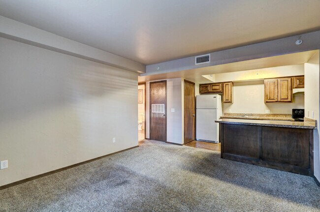 Building Photo - 14415 N Pennsylvania Ave