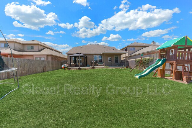 Building Photo - 27326 Trinity Cross