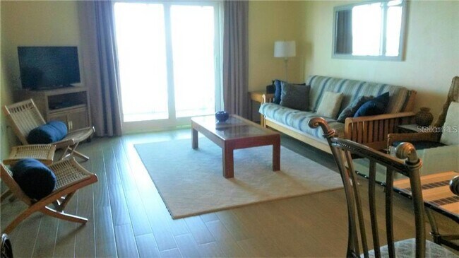 Building Photo - 464 N Paula Dr