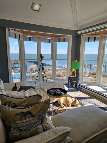 family room furnished overlooking Bay - 1301 Rogers Rd