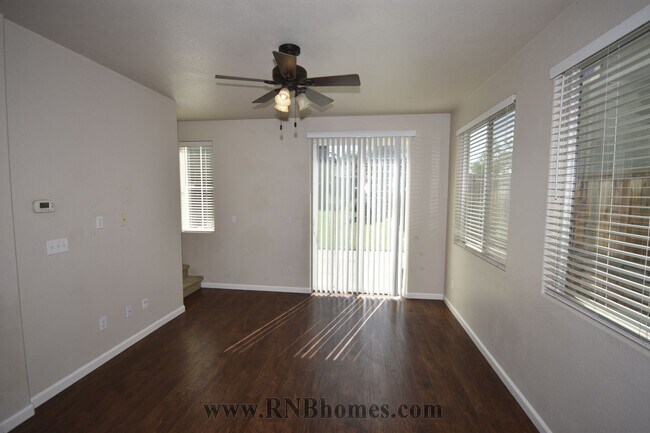 Building Photo - 268 Phoenix Cir