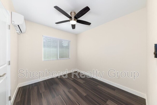 Building Photo - 130 N Lark Ellen Ave