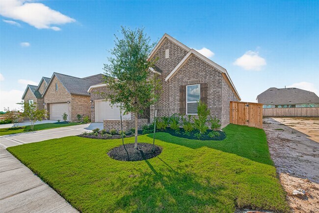 Building Photo - 11119 Poplar Tree Dr