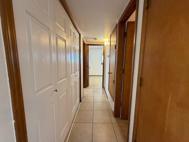 Building Photo - 1307 Rufina Ln