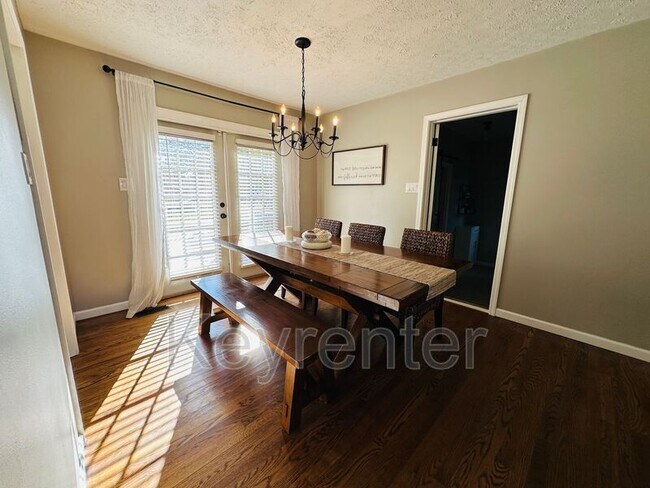 Building Photo - 3108 Walridge Rd