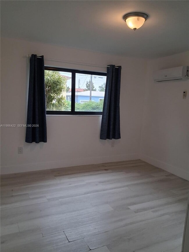 Building Photo - 5796 SW 5th St