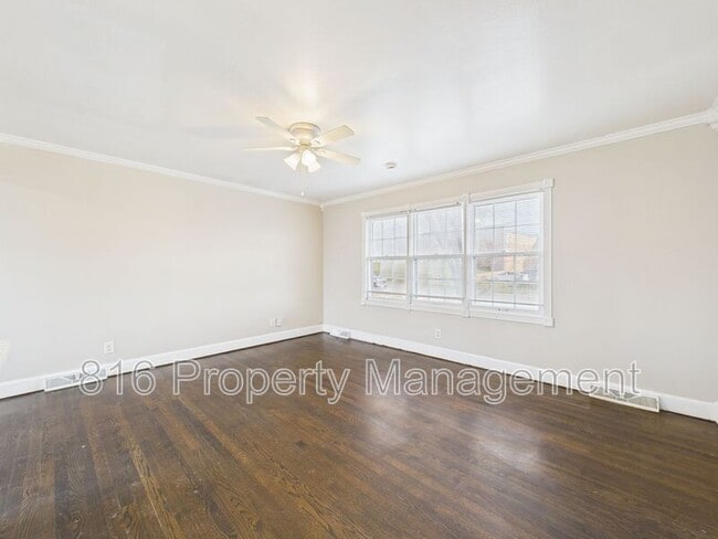 Building Photo - 6304 E 150th Terrace