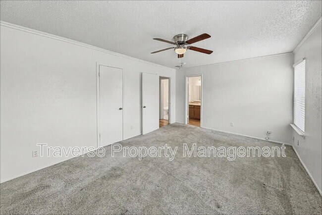 Building Photo - 3862 Wonder Ct