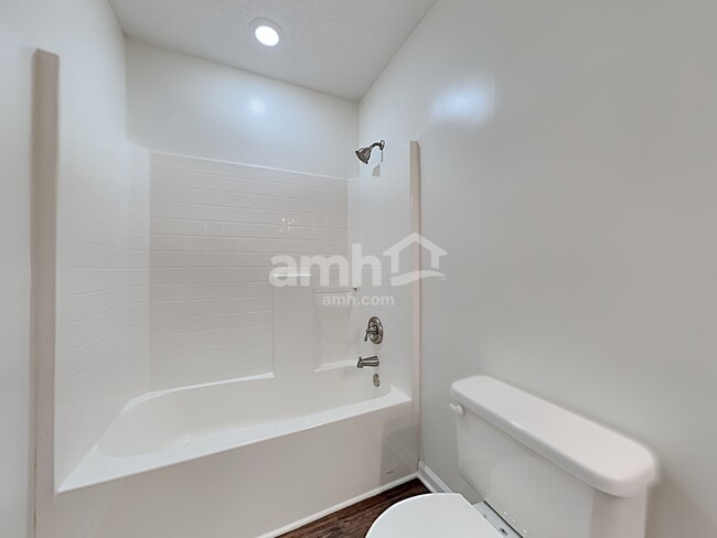 Building Photo - 1051 Briar Rose Ln