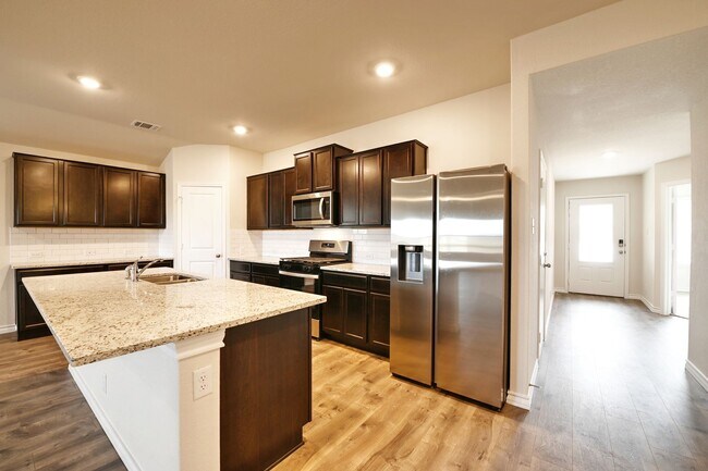 Building Photo - 13035 Minuet Sway