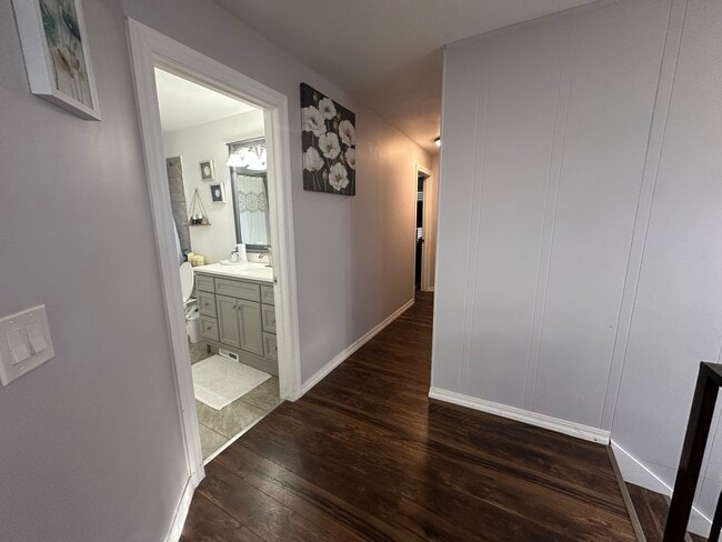 Building Photo - 7063 Pepperidge Cir