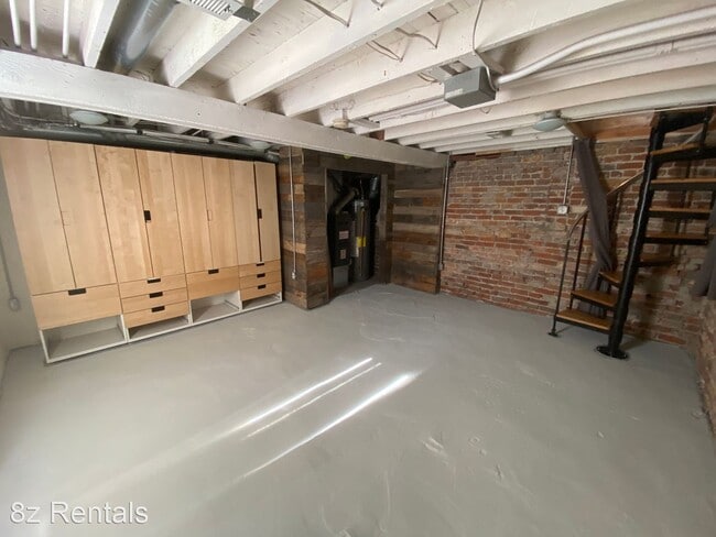 Building Photo - 1 br, 1 bath House - 2746 Downing St