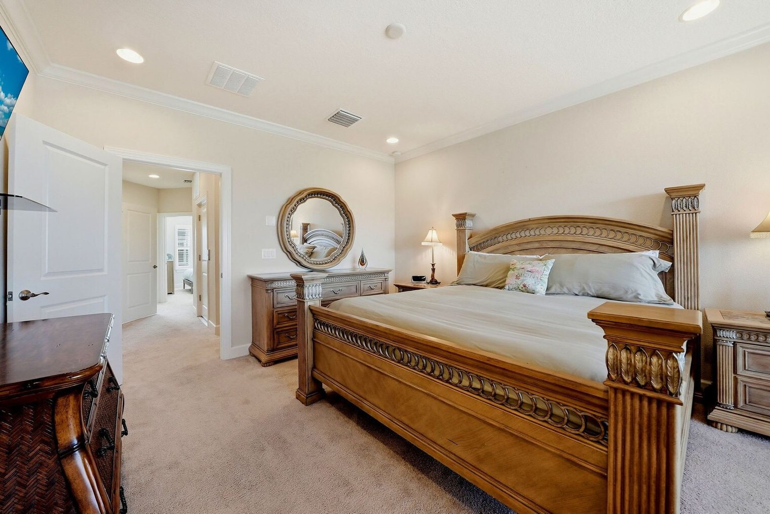 Building Photo - 6133 Marina Cove Way S