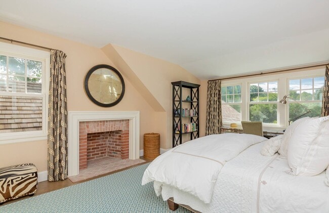 Building Photo - 84 Anns Ln