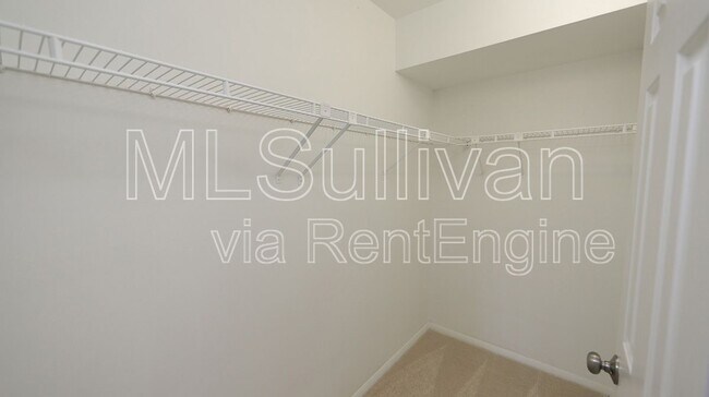 Building Photo - 3702 Chimney Ridge Pl