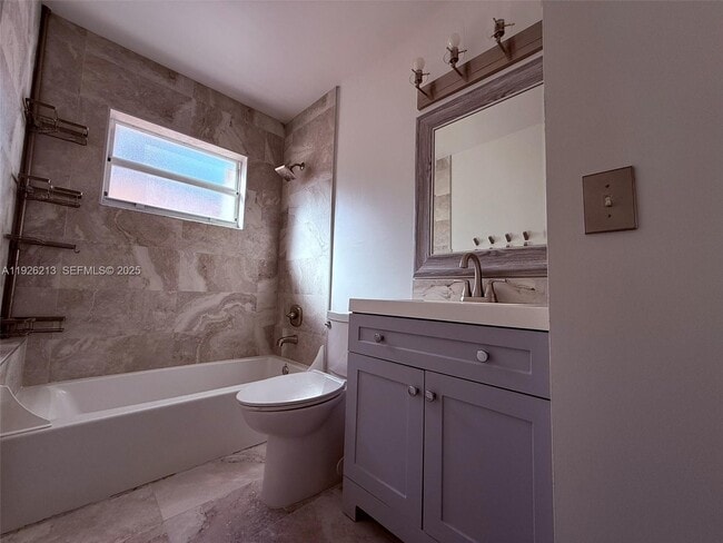 Building Photo - 15124 SW 141st Terrace