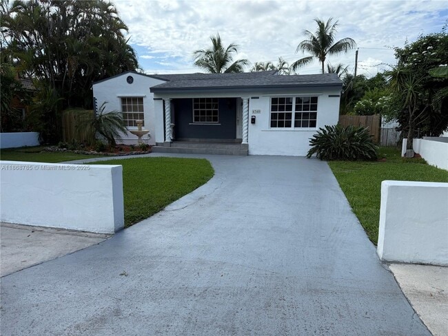 Primary Photo - 4340 SW 15th St