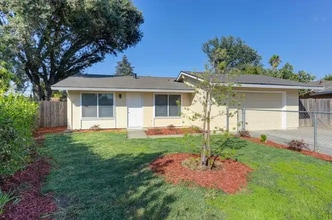 Building Photo - 5800 Mascot Ave