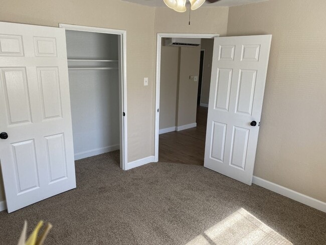 Building Photo - Recently Remodeled Two Bedroom One Bath home in Chowchilla, CA