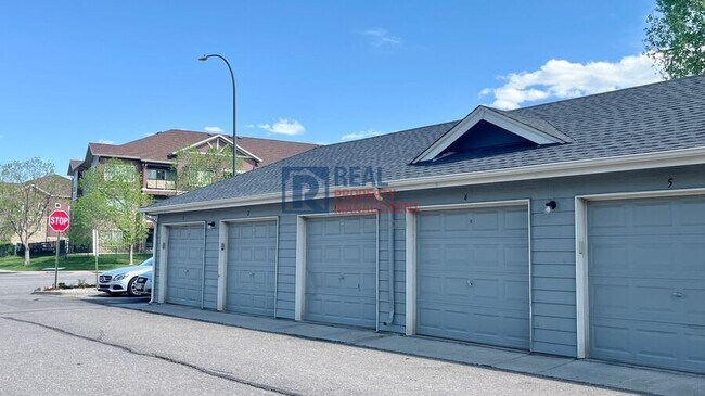 Building Photo - 4451 S Ammons St