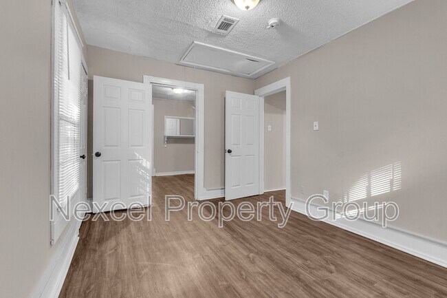 Building Photo - 481 Marianna St