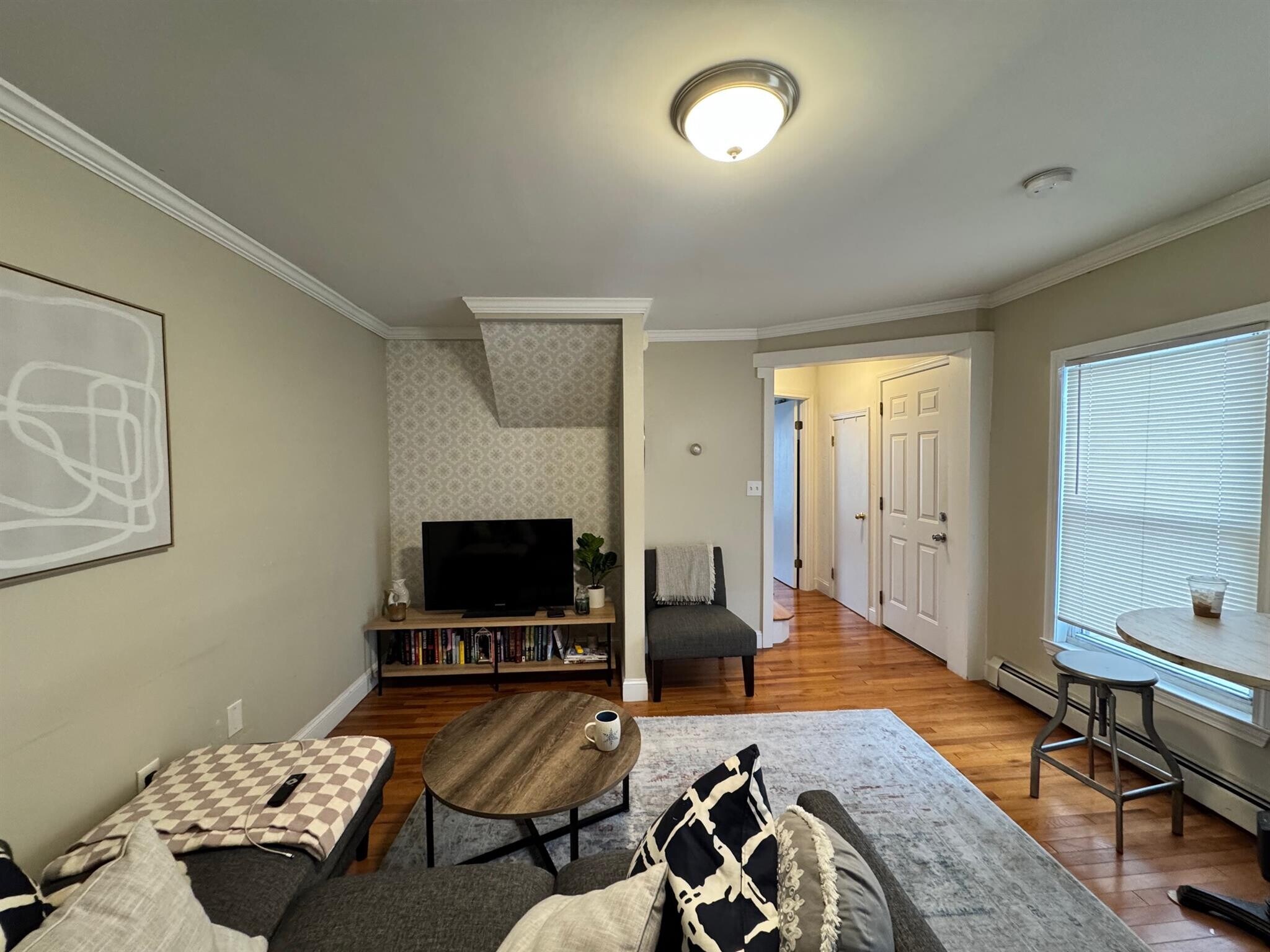 Building Photo - 25 4th St