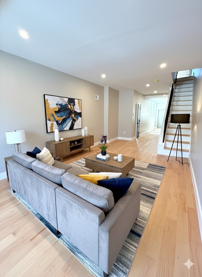 Building Photo - 2302 E Lehigh Ave