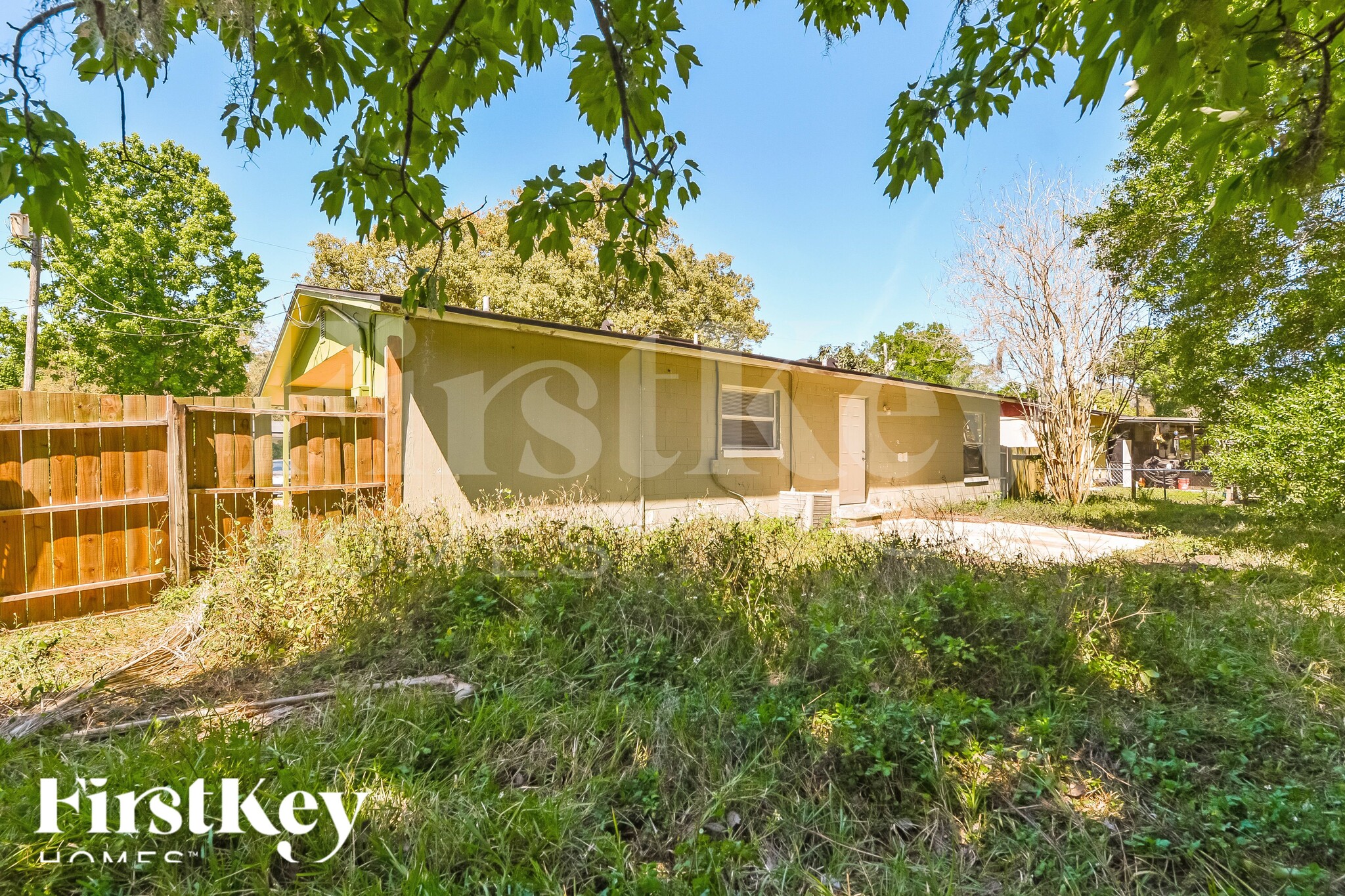 Building Photo - 4439 Frances Ave