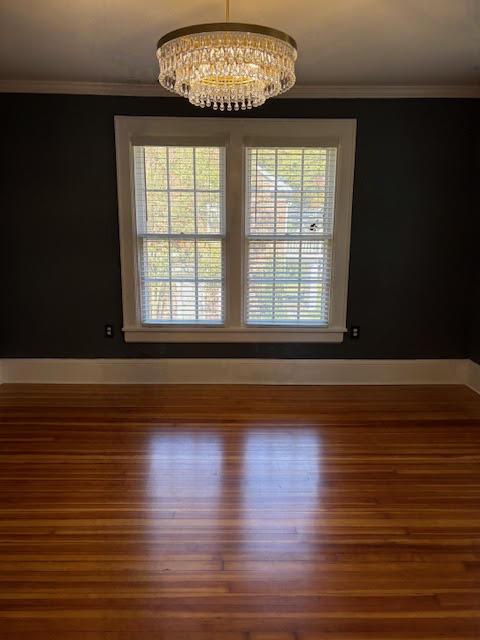 Building Photo - 613 S York St