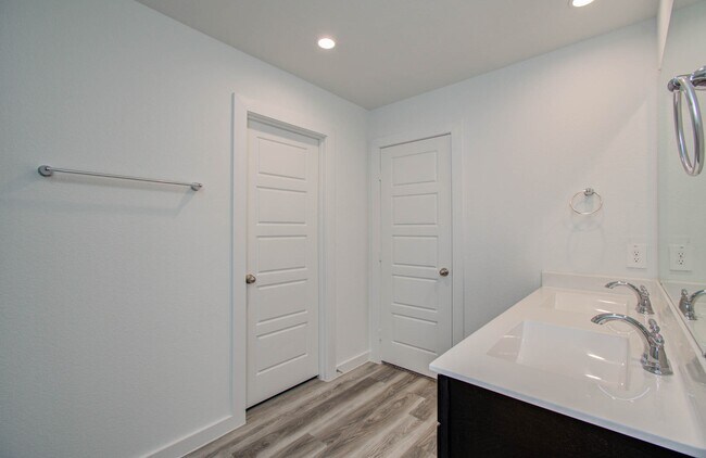 Building Photo - 12312 Frisco Cv Ct