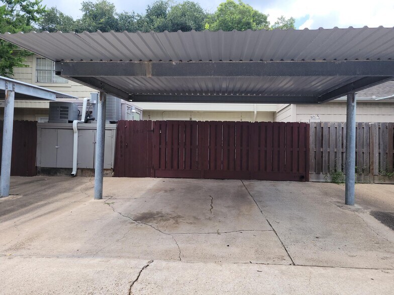 2-Car Carport leads to backyard entrance - 10813 Sandpiper Dr