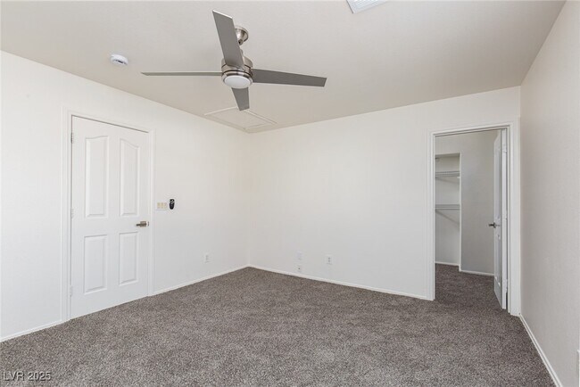 Building Photo - 3900 Triora St