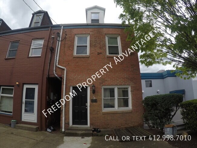Building Photo - 1014 Bingham St