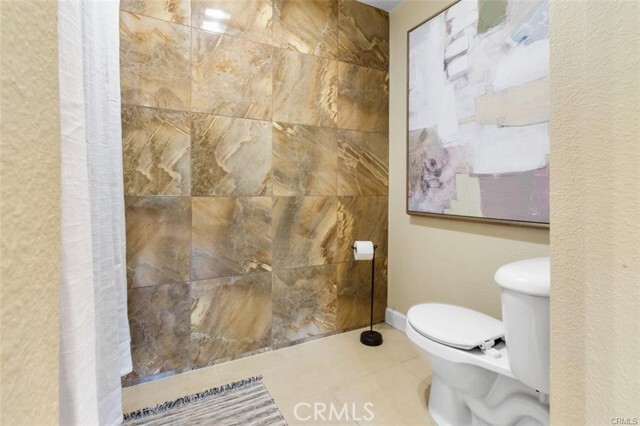 Building Photo - 2401 Via Mariposa W