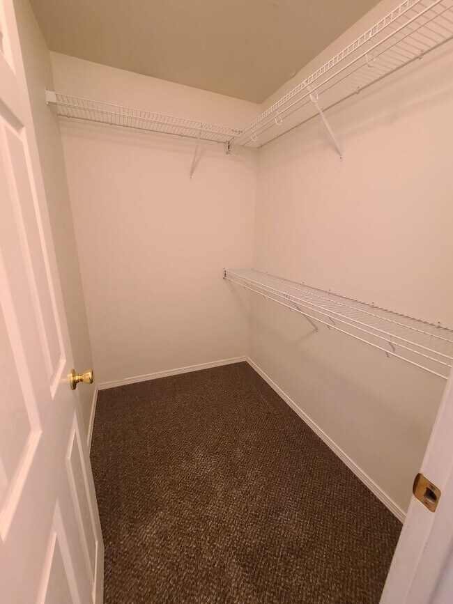 Building Photo - 4188 N Player Dr