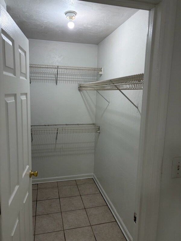 Building Photo - 207 Lovelace Dr