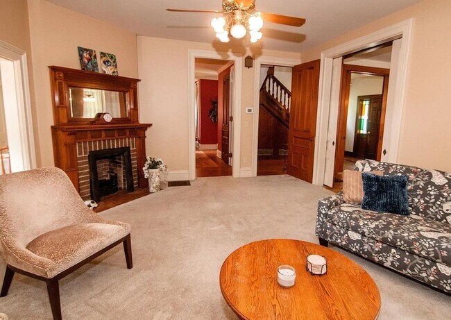 Building Photo - Gorgeous 19th Century Victorian showpiece