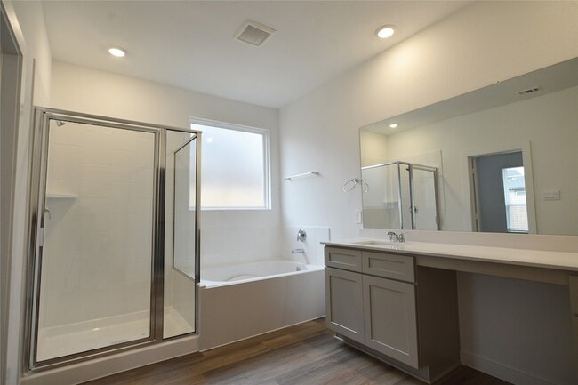 Building Photo - 4116 Sterling Spgs