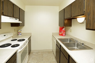 Interior Photo - Village Green